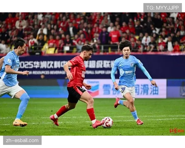 成都蓉城高位逼抢战术奏效 一度紧咬积分榜前列